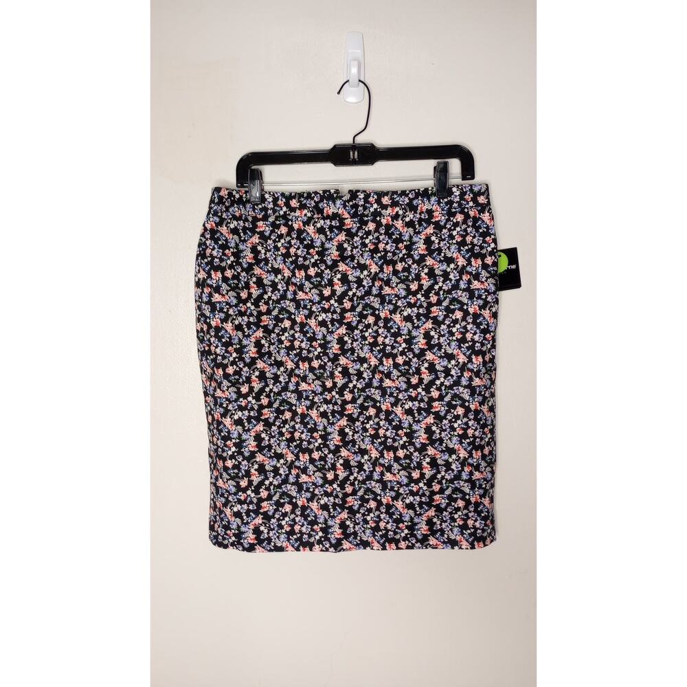 Liz Claiborne Floral Pencil Style Skirt 10